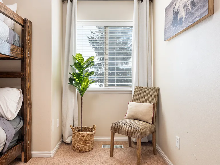 24 Mangum Cir #4 — Photo 16