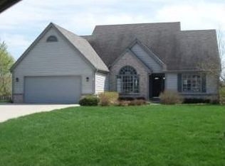 28847 Stone Ridge Ct, Waterford, WI 53185