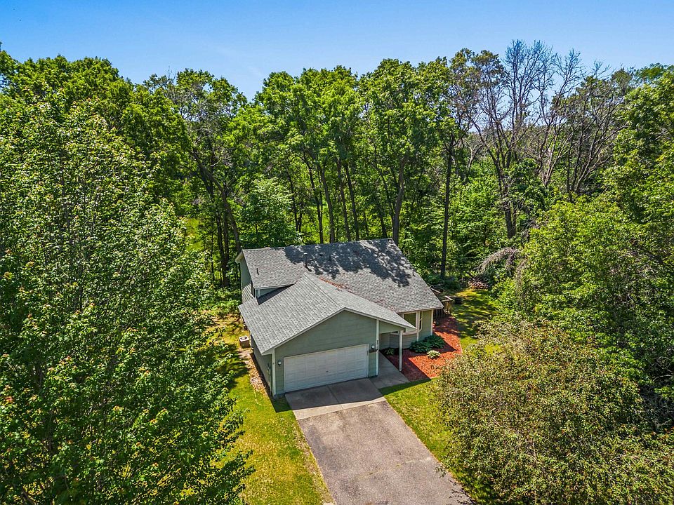 1st image of 2714 226th Ln NE
