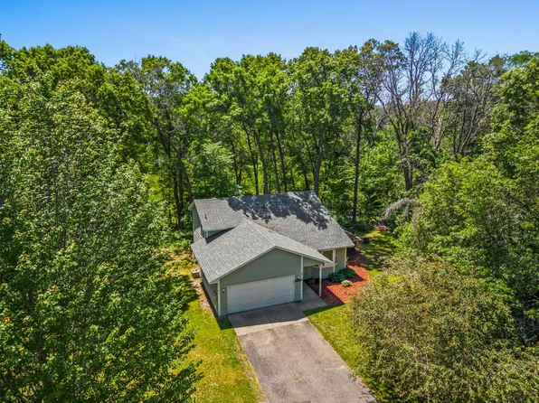 2714 226th Ln NE, East Bethel, MN 55011