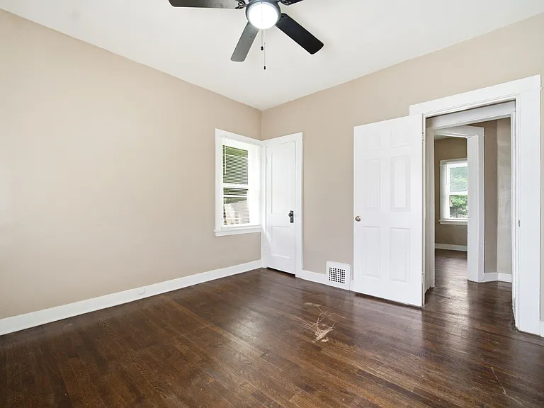3320 Berkeley Rd #1 — Photo 10