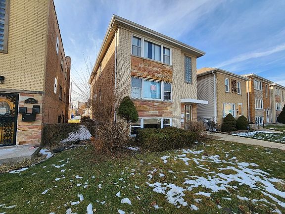 2nd image of 3704 N Harlem Ave