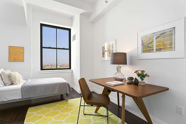 Sold by Compass | media 1