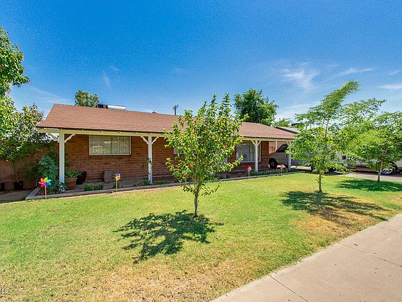 2nd image of 3415 W Sierra Vista Dr