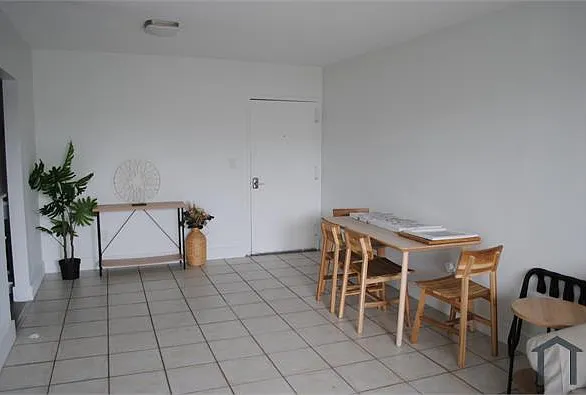 2345 NE 135th St #206-210 — Photo 6