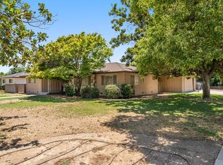 4902 E Townsend Ave, Fresno, CA 93727