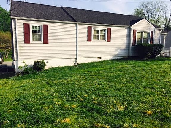 3rd image of 2516 Upland Ave