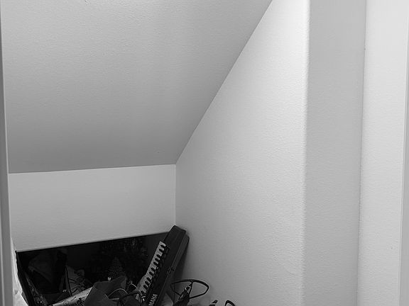 4th image of 1620 Fm 294