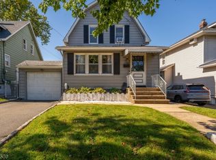 344 Rutherford Ave, Lyndhurst Twp., NJ 07071