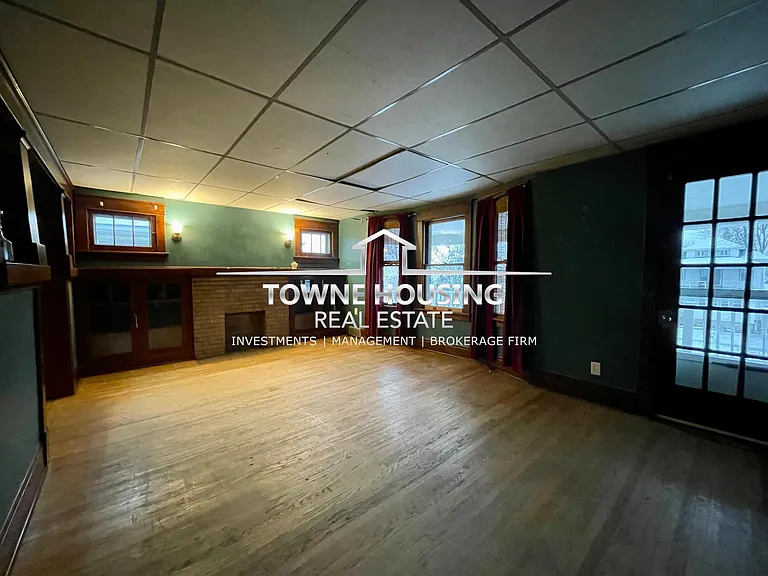 418 Colvin Ave — Photo 10