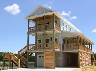 90 Eleanor Plaza Rd, Falls Of Rough, KY 40119