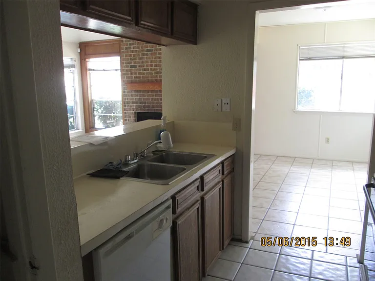 10806 Lynbrook Dr #B — Photo 27