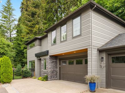 19232 Pilkington Rd, Lake Oswego, OR, 97035