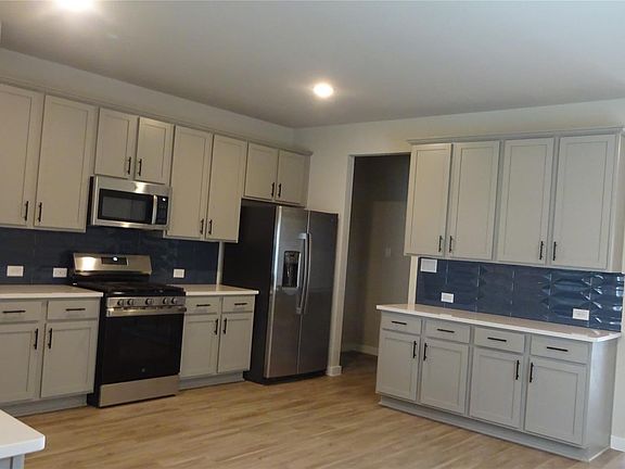 5th image of 21614 Coral Mist Dr