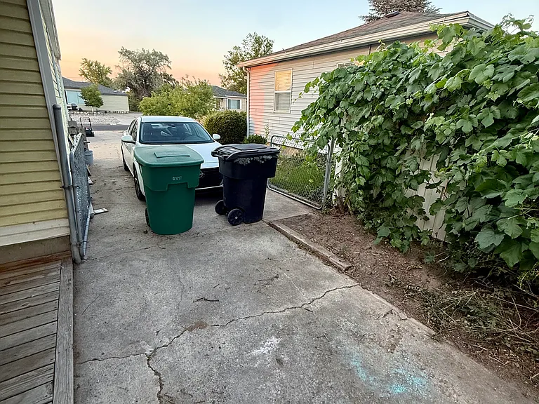 19 W Valley Dr — Photo 26