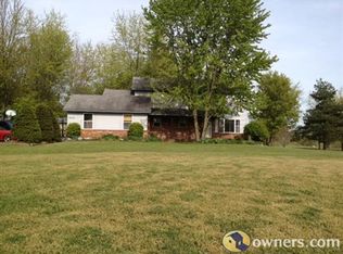 3039 Old Plank Rd, Milford, MI 48381