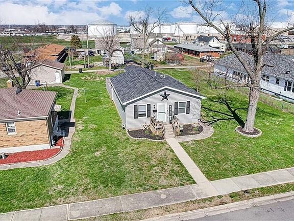 2nd image of 49 Urbana Ave