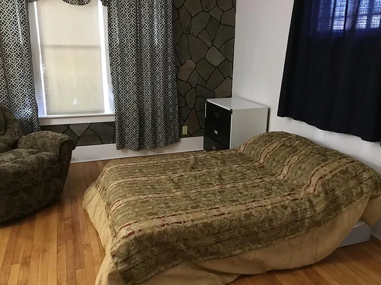 1021 Downer Ave — Photo 10