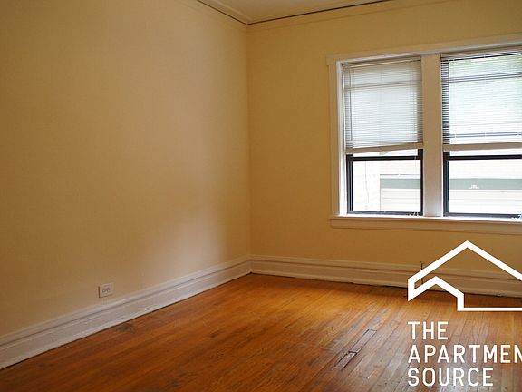 5th image of 2522 N Kedzie Blvd APT 3S
