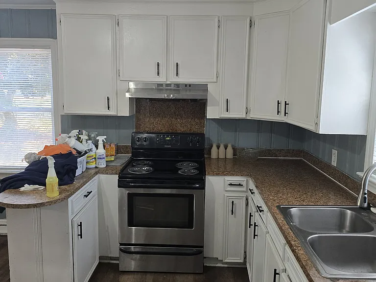 207 Pierce Rd — Photo 8