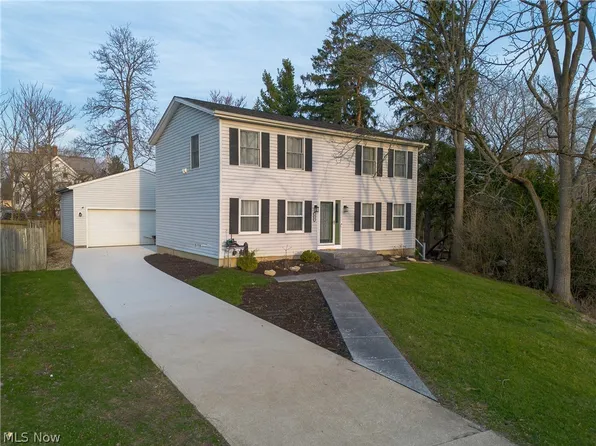 425 N Broadway St, Medina, OH 44256