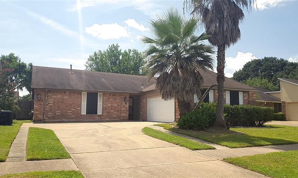 1st image of 8819 Parkcrest Forest Dr