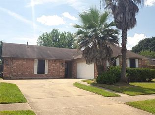 8819 Parkcrest Forest Dr, Houston, TX 77088