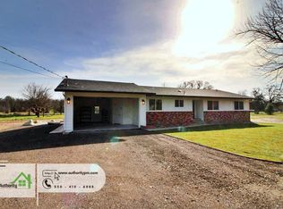 9905 Merryhill Ln, Palo Cedro, CA 96073