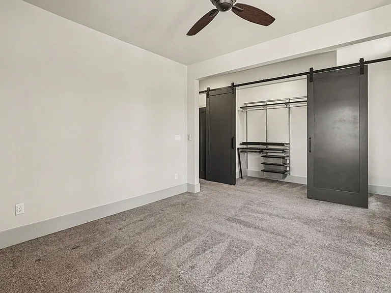 2531 Curtis St #2 — Photo 9