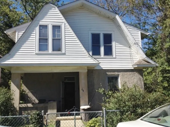 152 Oakland Ave, Clarksburg, WV 26301