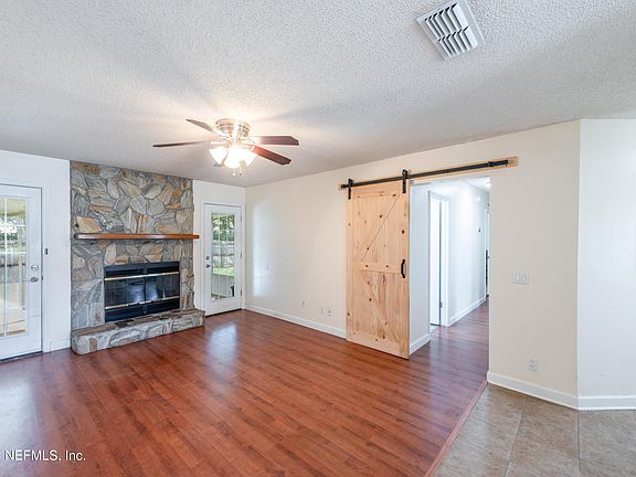 5th image of 1834 SHERWOOD Drive