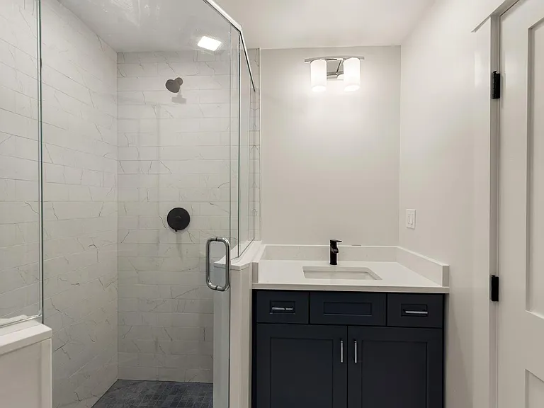 45 Maplewood St #45 — Photo 17