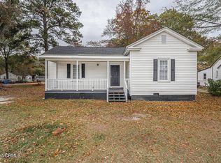 101 E Reason St, Pinetops, NC 27864