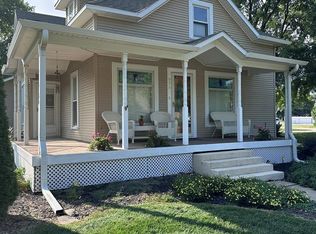 638 N 3rd St, Hampton, NE 68843