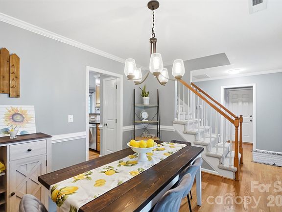 5th image of 4802 Bridle Ridge Ln