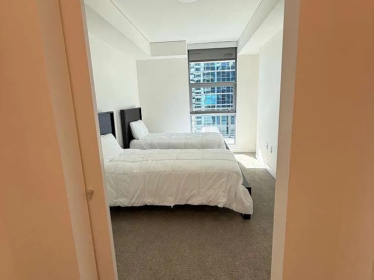 9 Macarthur Pl #905 — Photo 10