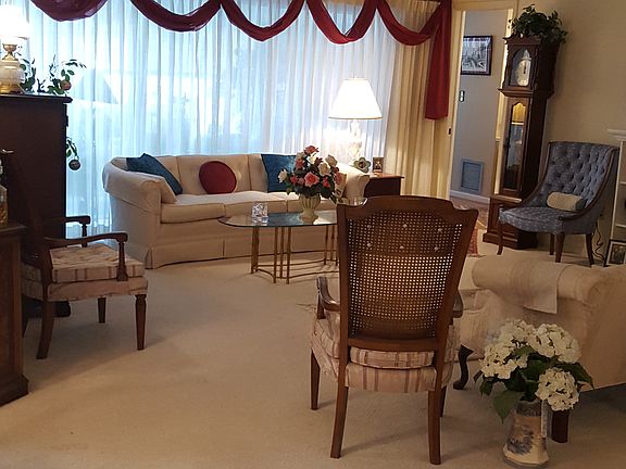 4th image of 14377 Yacht Club Blvd