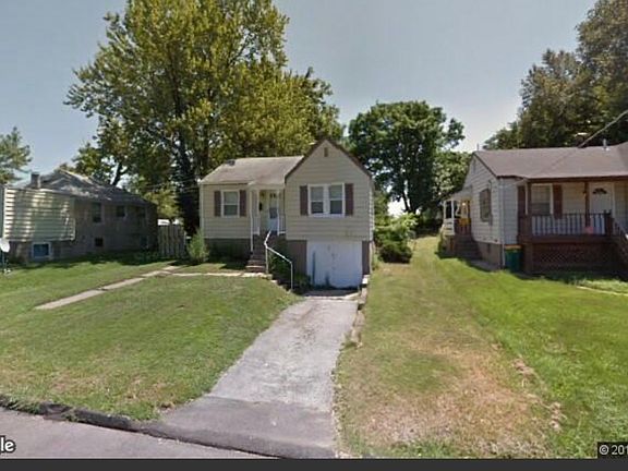 3rd image of 8822 Corwin Dr