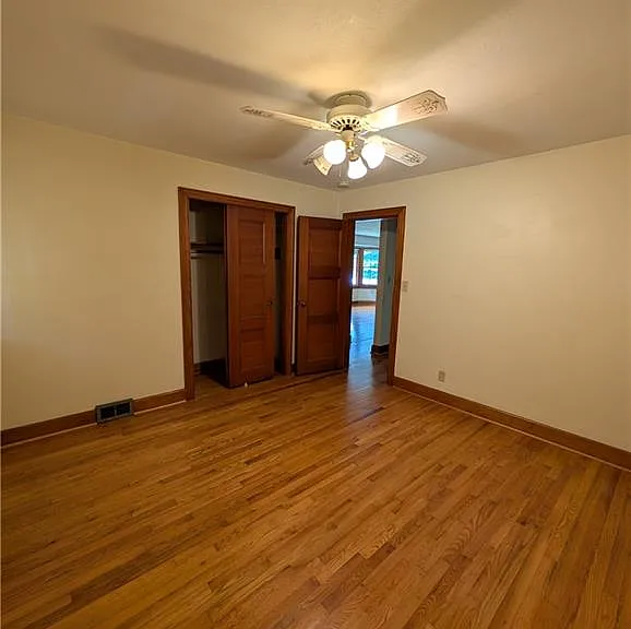 4720 Haywood Dr — Photo 19
