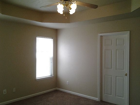 5th image of 1114 Benton Mason Dr