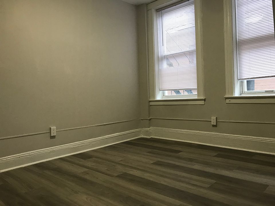 2nd image of 6120 Monroe Pl #5E