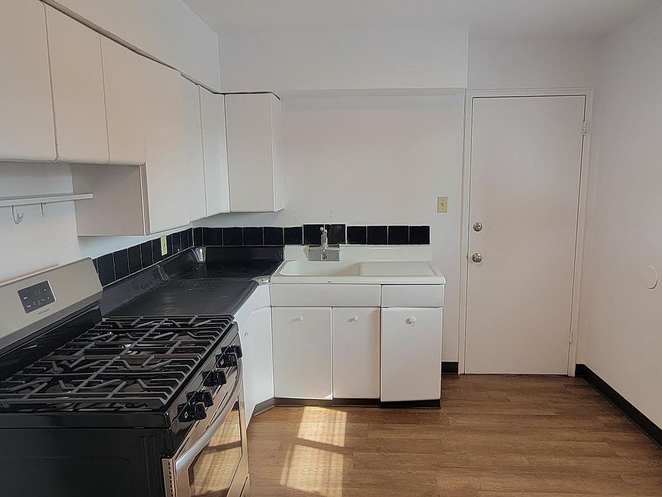 kitchstain_11192023