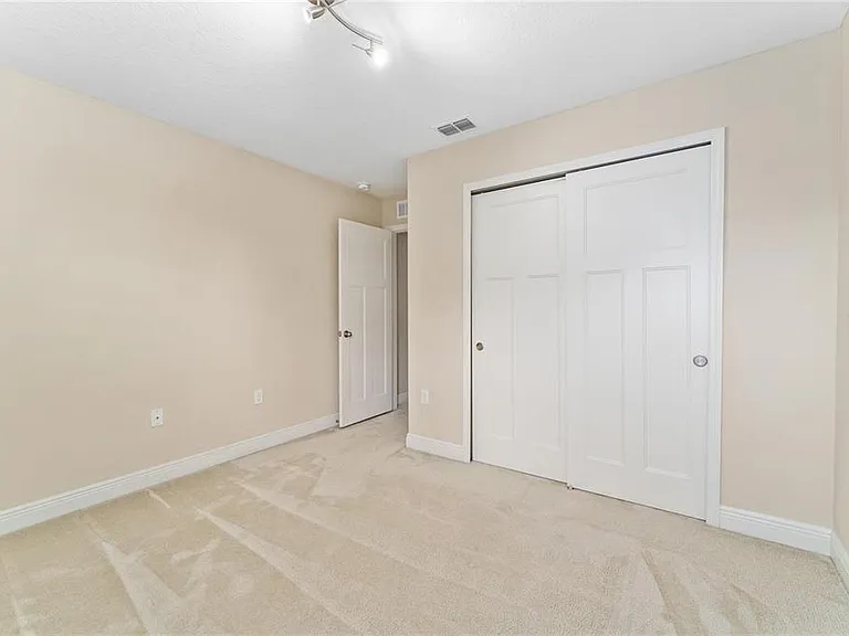 6650 Bridgewater Village Rd — Photo 25