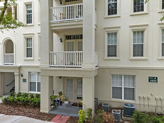 3rd image of 1020 Siena Park Dr #204