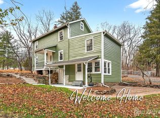 28 Old Clinton Rd, Flemington, NJ 08822