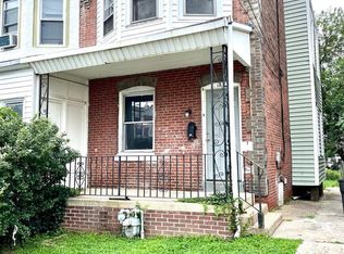 123 Pine St, Collingdale, PA 19023