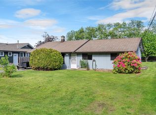 327 Berne Rd, Campbell River, BC