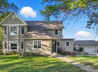 803 E Nishna Rd, Shenandoah, IA 51601