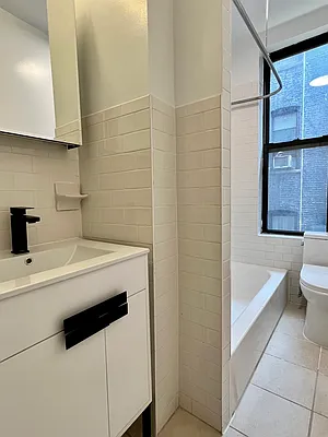 Rented by Bohemia Realty Group | media 5