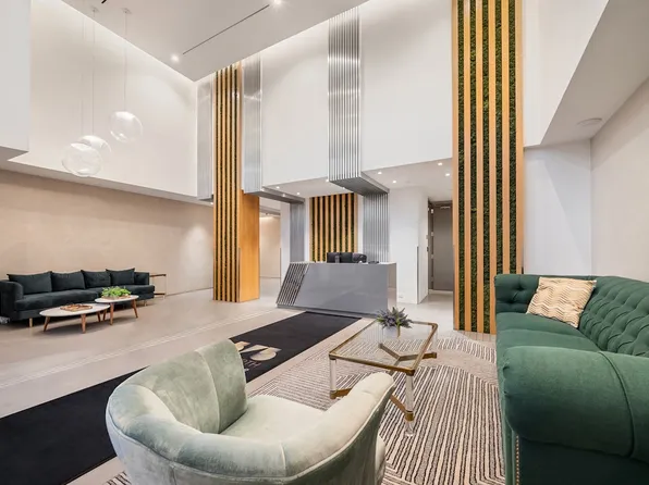 575 4th Avenue image 8 of 12